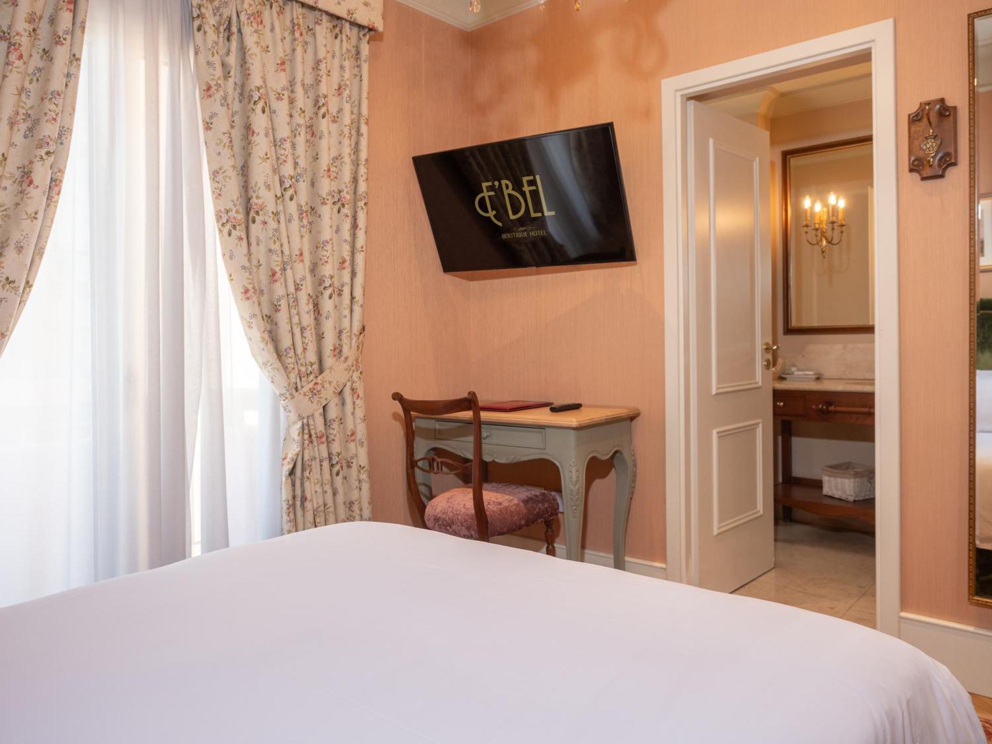 Ebel Boutique Hotel Tirana Exteriör bild